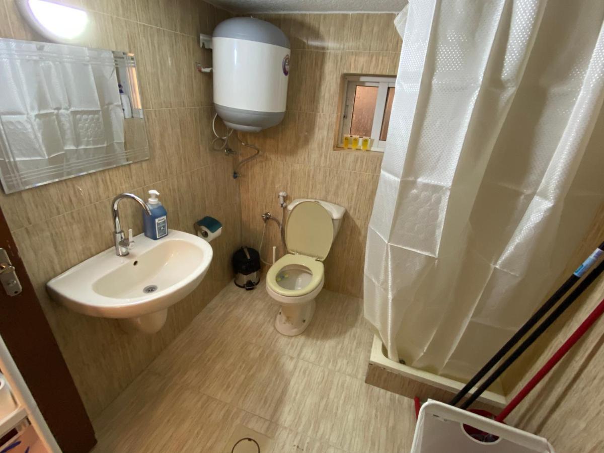 Horses House Apartment Karak Ngoại thất bức ảnh